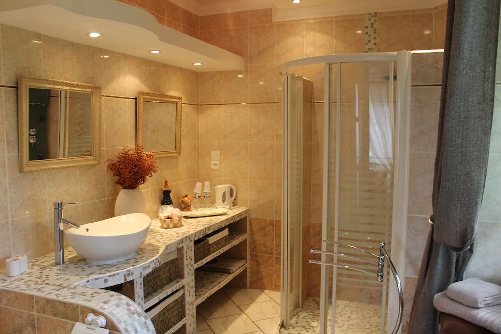 Chambres D'Hotes Le Bois Trinquille Saint-Viance Phòng bức ảnh