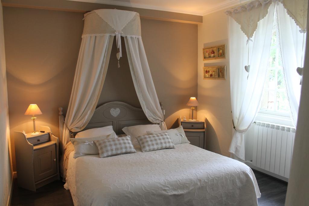 Chambres D'Hotes Le Bois Trinquille Saint-Viance Ngoại thất bức ảnh